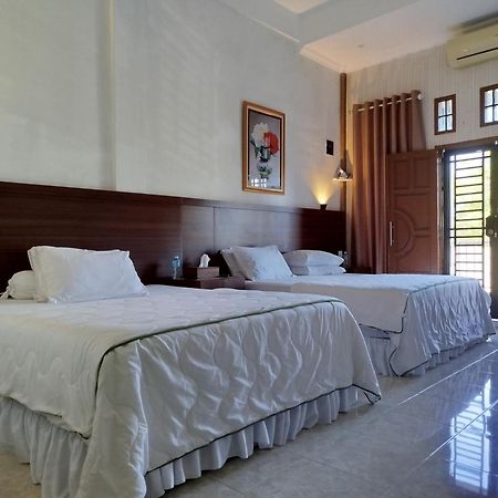 Kana Hasya Homestay "Rumoh Jamee" Meulaboh Exterior foto