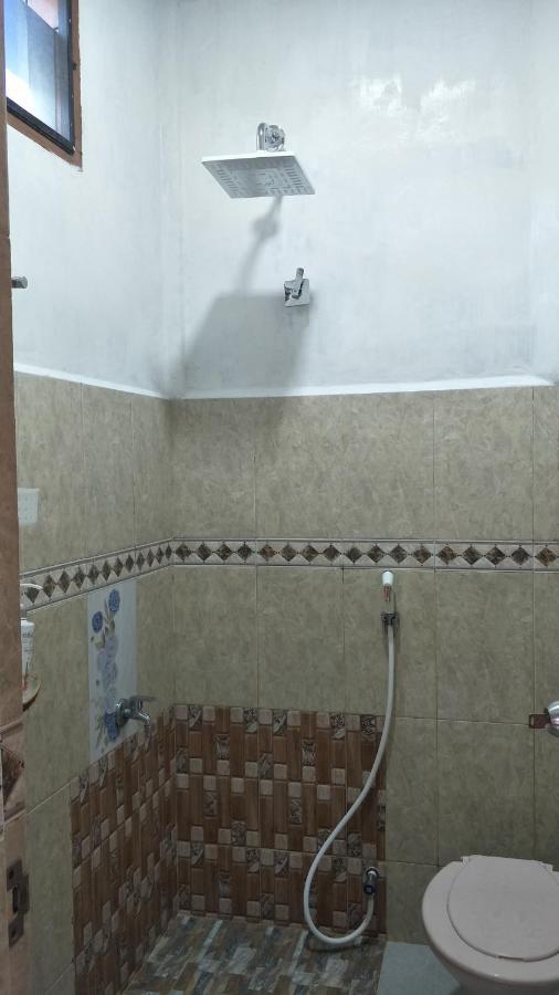 Kana Hasya Homestay "Rumoh Jamee" Meulaboh Exterior foto