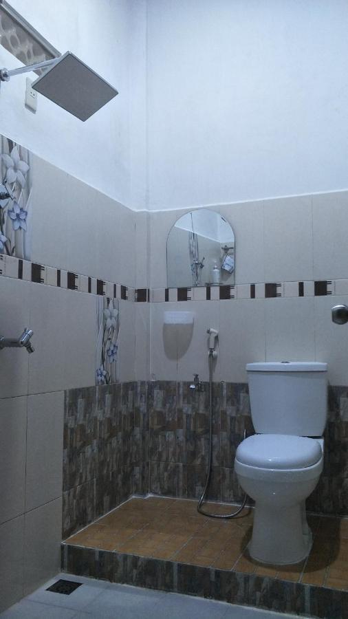 Kana Hasya Homestay "Rumoh Jamee" Meulaboh Exterior foto